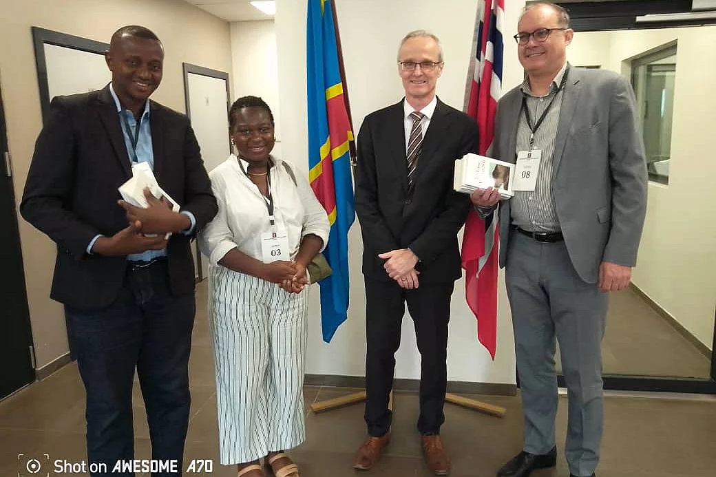 Shot on AWESOME A70 - Photo de FES RD Congo