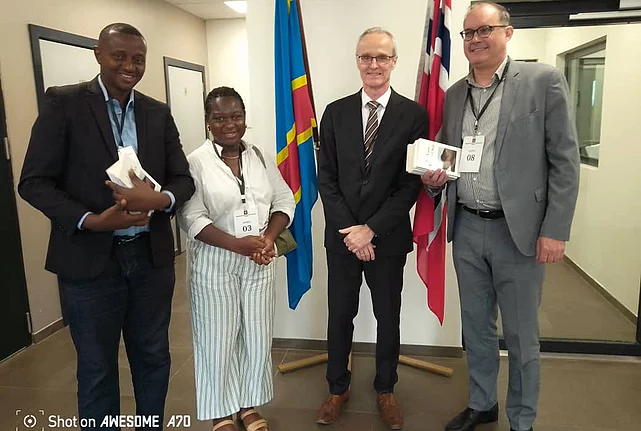 Shot on AWESOME A70 - Photo de FES RD Congo