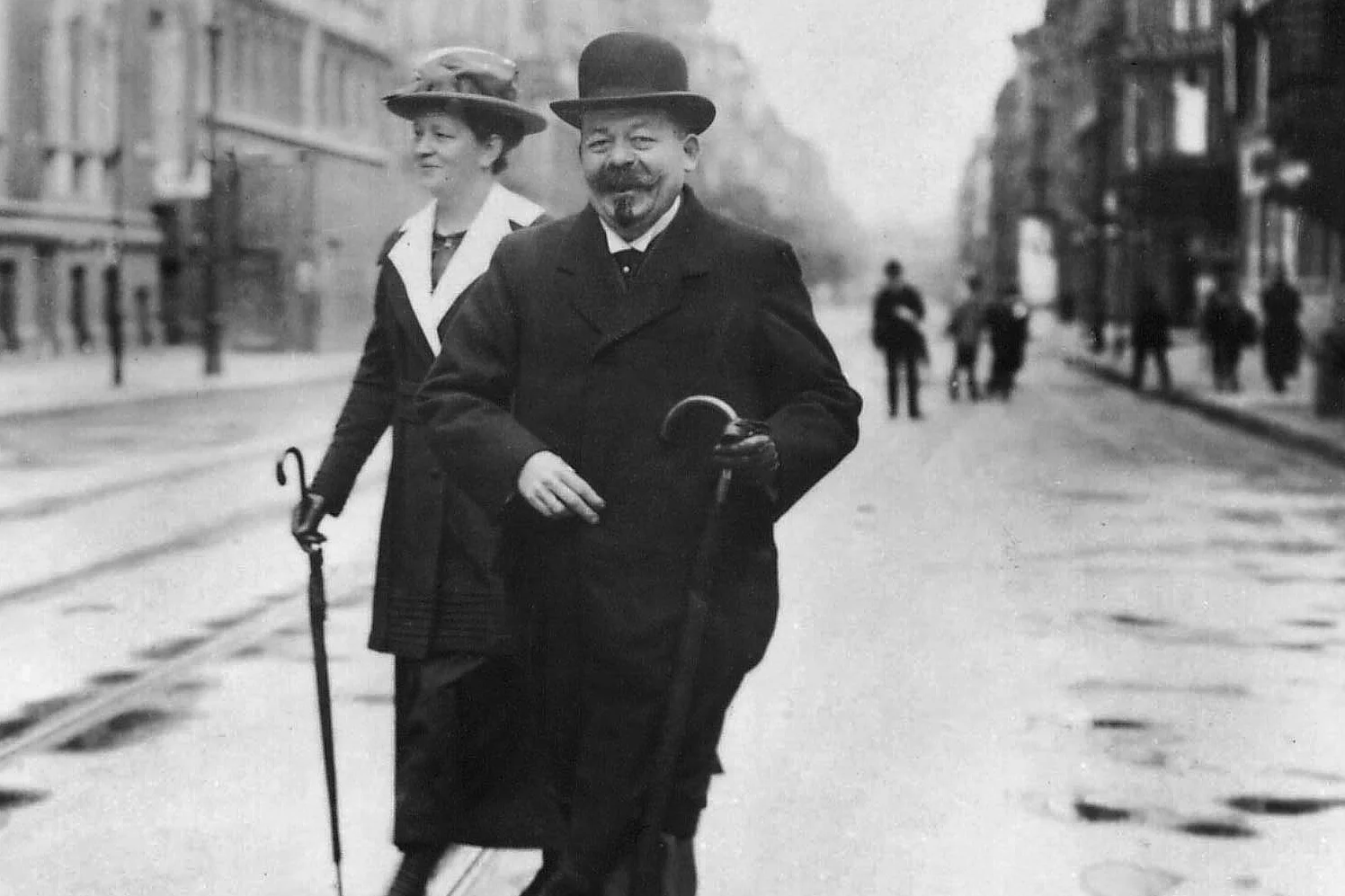 lächelnder Friedrich Ebert/ Friedrich Ebert souriant