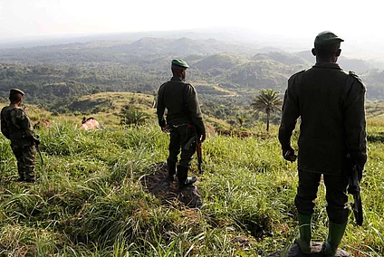 Soldat de la FARDC en haut dans les montages de l'Est du Pays